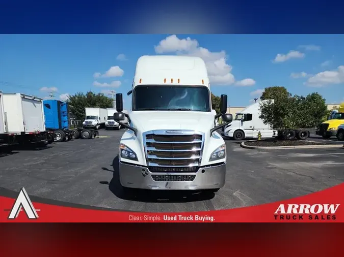 2020 FREIGHTLINER CASCADEVO1