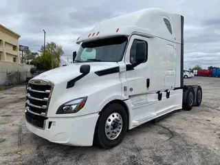 2020 Freightliner Cascadia