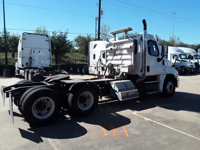 2016 FREIGHTLINER/MERCEDES CASCADIA 125