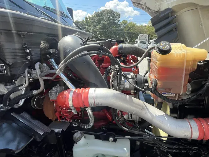 2021 International LT625