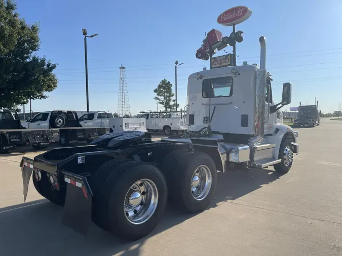 2020 Peterbilt 567