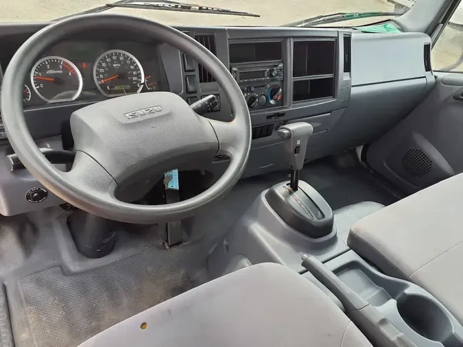 2019 ISUZU NPR HD