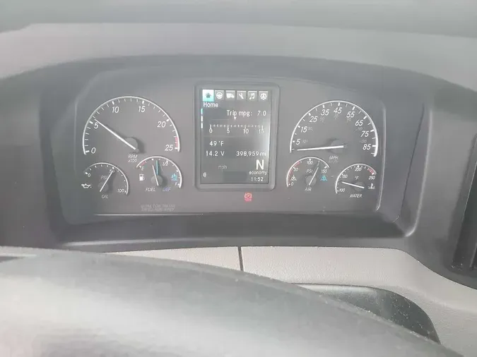 2022 FREIGHTLINER Cascadia 116