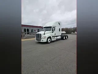 2019 FREIGHTLINER/MERCEDES CASCADIA 125