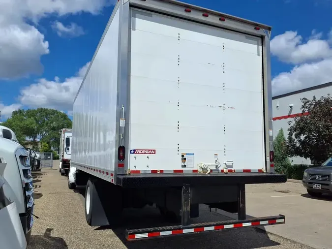 2020 FREIGHTLINER M2 106
