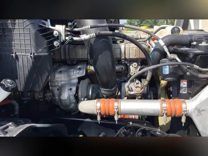 2020 Freightliner Cascadia 126