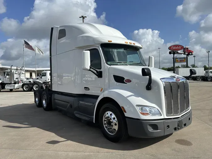 2021 Peterbilt 579