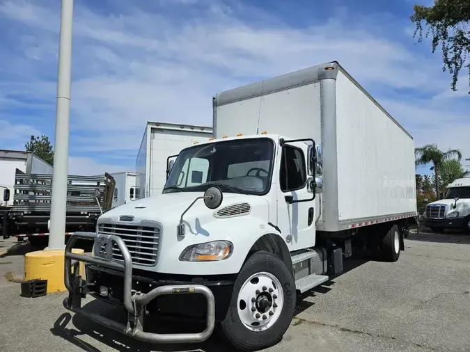 2021 FREIGHTLINER/MERCEDES M2 106