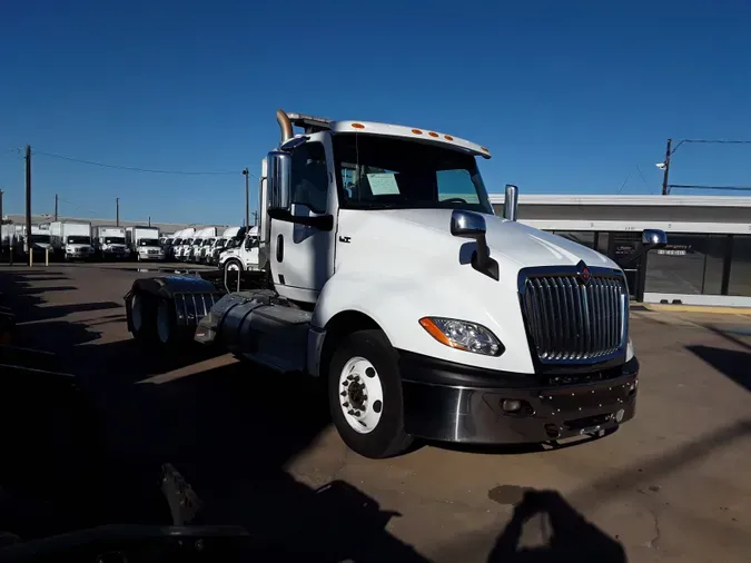 2018 NAVISTAR INTERNATIONAL LT625 DAYCAB T/A