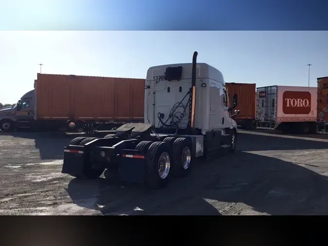 2021 Freightliner Cascadia 12612b06635b0f3674978fdcda3de30018f
