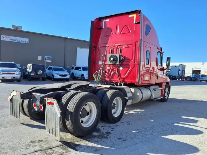 2019 FREIGHTLINER/MERCEDES CASCADIA 12512b242a0b2c01d4141516cb1569787da