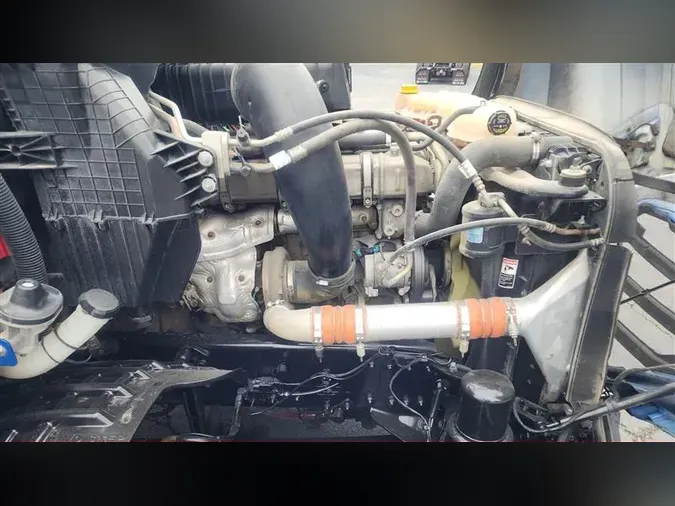 2020 FREIGHTLINER CA126