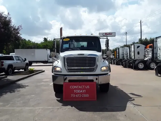 2018 FREIGHTLINER M2-112