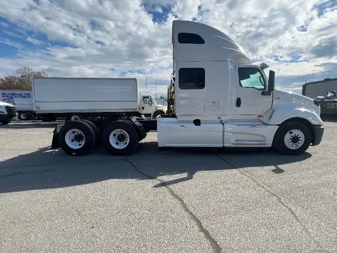 2020 International LT625