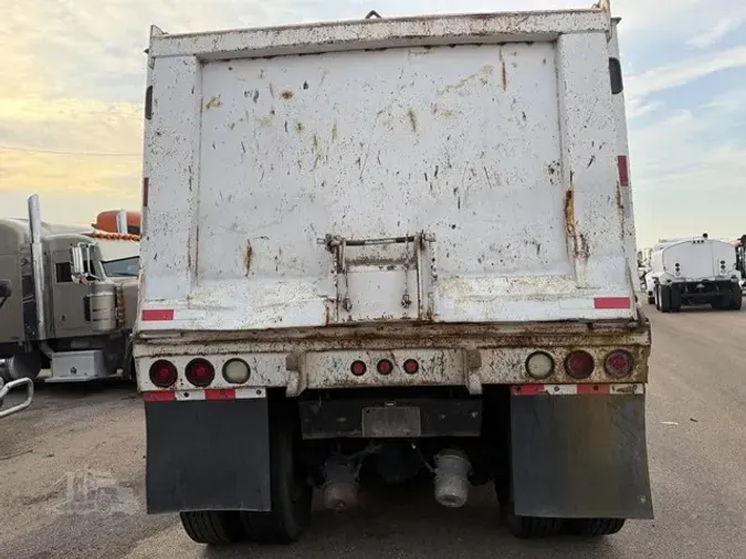 2014 KENWORTH T68012b5bb4253b975767a81c3485226626c