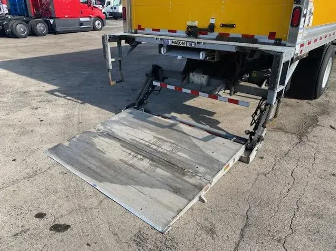 2020 Freightliner Business Class M2 106