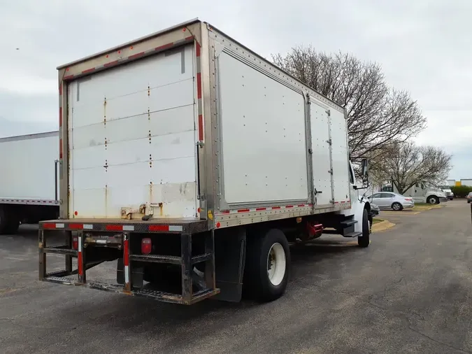 2019 FREIGHTLINER/MERCEDES M2 106