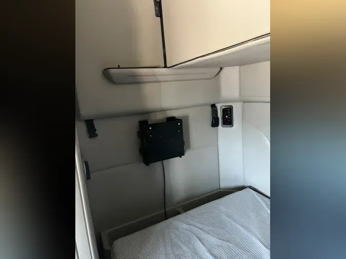 2021 Peterbilt 579