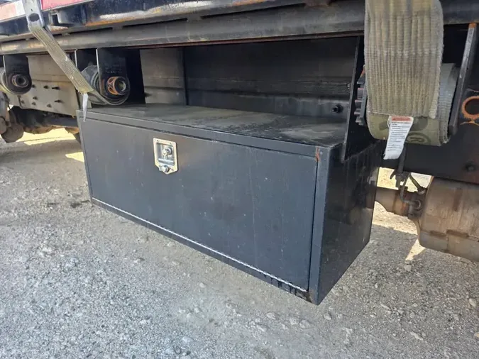 2019 FREIGHTLINER/MERCEDES M2 106