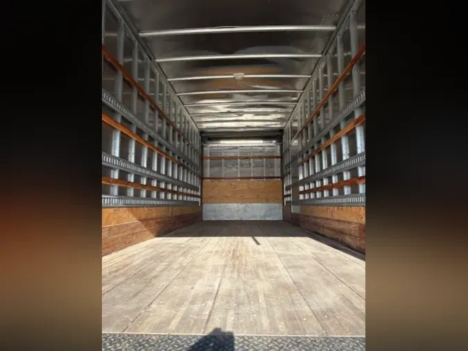 2019 NAVISTAR INTERNATIONAL 4300