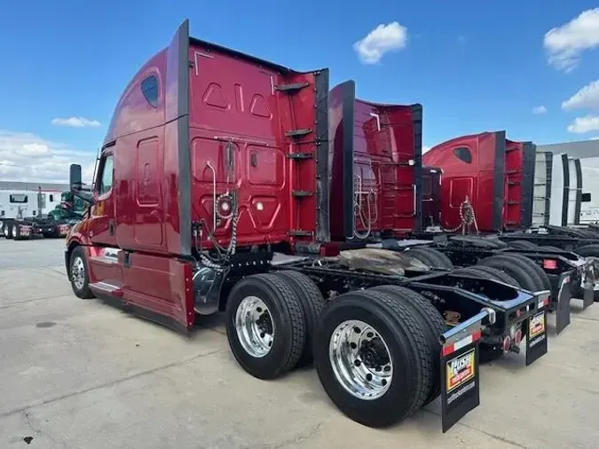 2021 Freightliner Cascadia