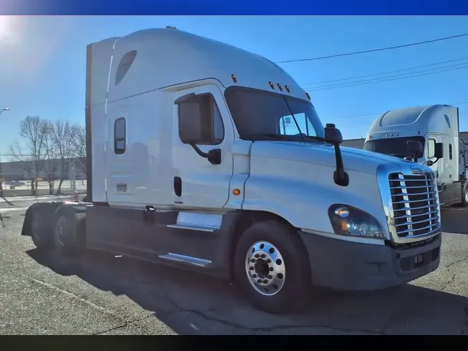 2020 FREIGHTLINER/MERCEDES CASCADIA 125
