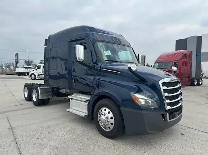 2021 Freightliner Cascadia