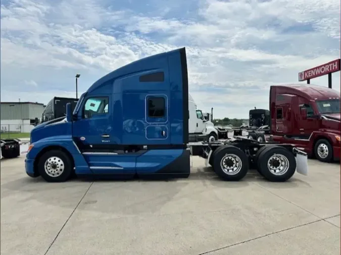 2025 Kenworth T680