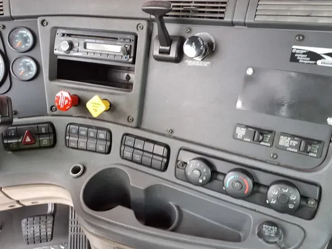 2017 FREIGHTLINER/MERCEDES CASCADIA 125