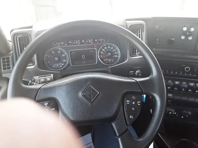 2019 NAVISTAR INTERNATIONAL LT625 DAYCAB T/A