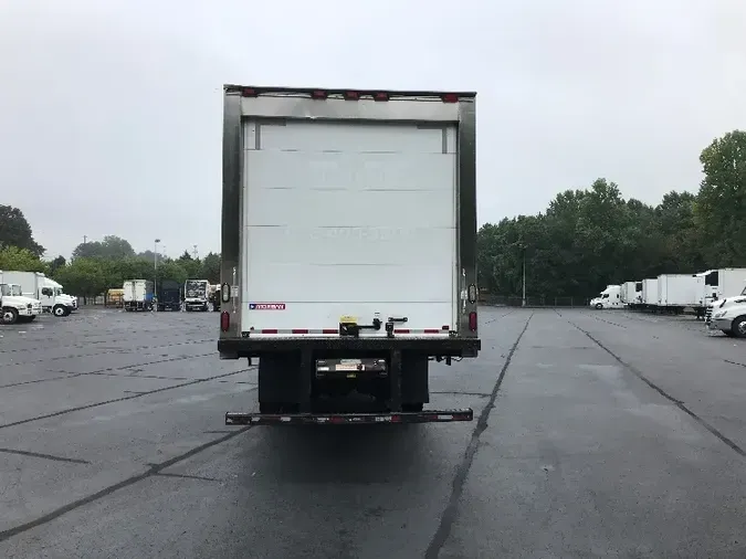 2017 Freightliner M211264S