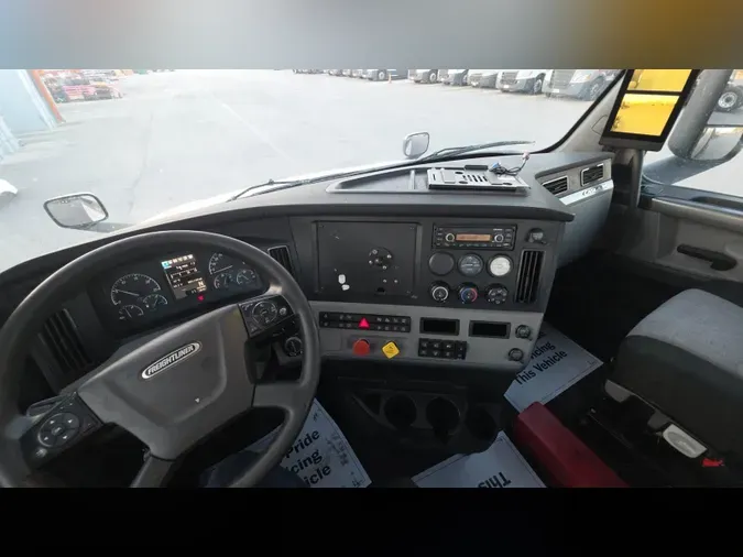 2020 Freightliner Cascadia 12612e025ee881e8d247135ef4263554d41