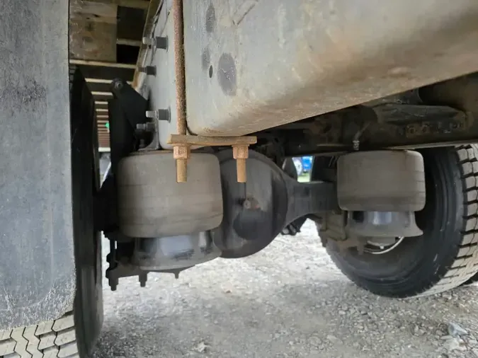 2017 FREIGHTLINER/MERCEDES M2 106