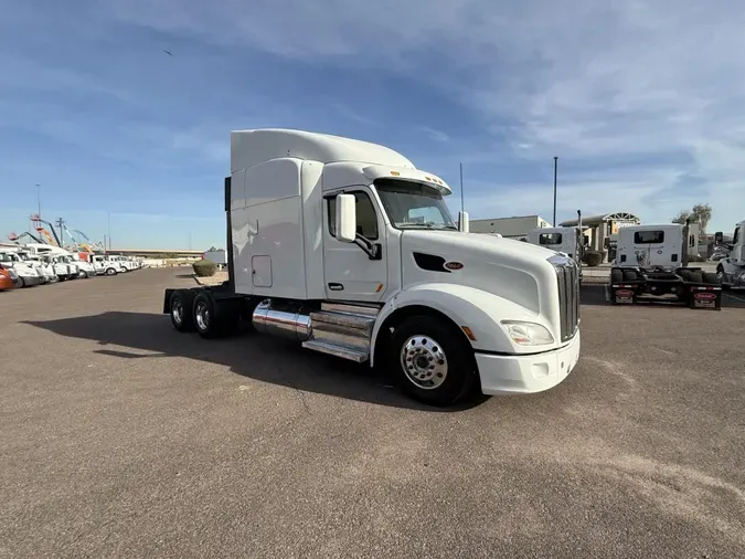2022 Peterbilt 579