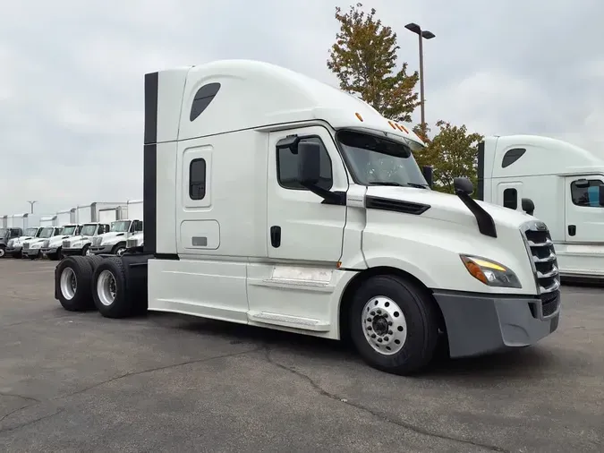 2020 FREIGHTLINER/MERCEDES NEW CASCADIA PX12664