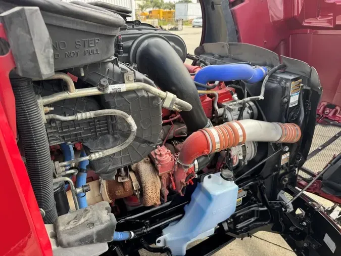 2022 Peterbilt 579
