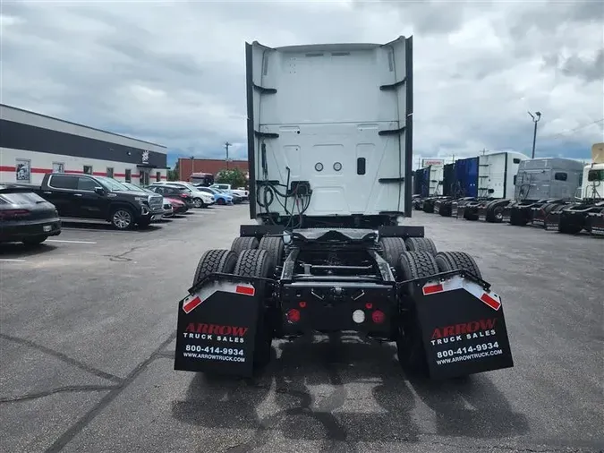 2022 INTERNATIONAL LT625