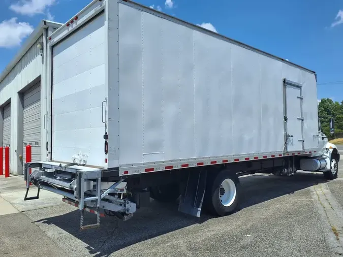 2019 NAVISTAR INTERNATIONAL 4300