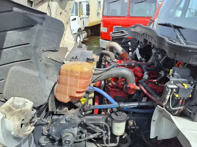2018 NAVISTAR INTERNATIONAL 4300