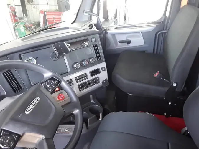 2019 FREIGHTLINER NEW CASCADIA PX12664