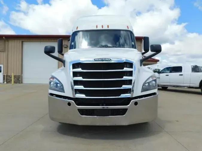 2020 Freightliner New Cascadia 126