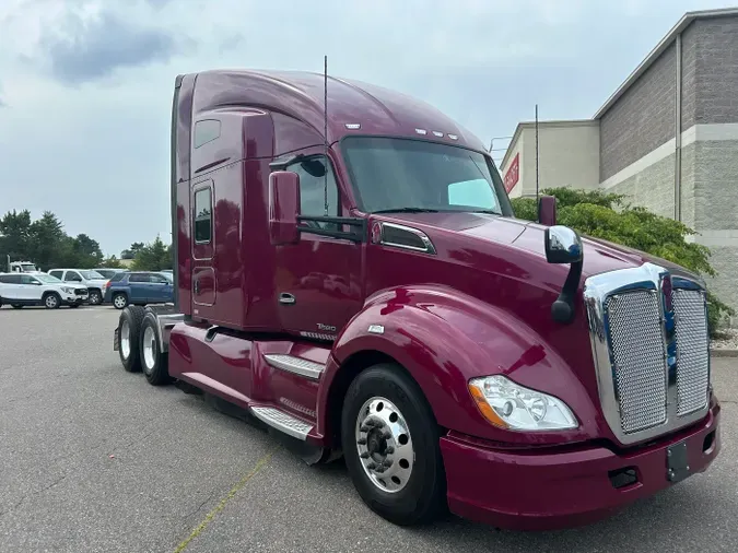 2022 Kenworth T680