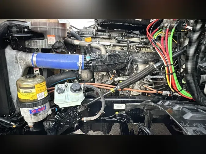 2024 Freightliner Cascadia 126