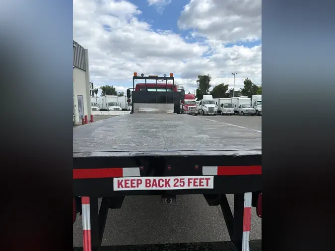 2018 FREIGHTLINER/MERCEDES M2 106