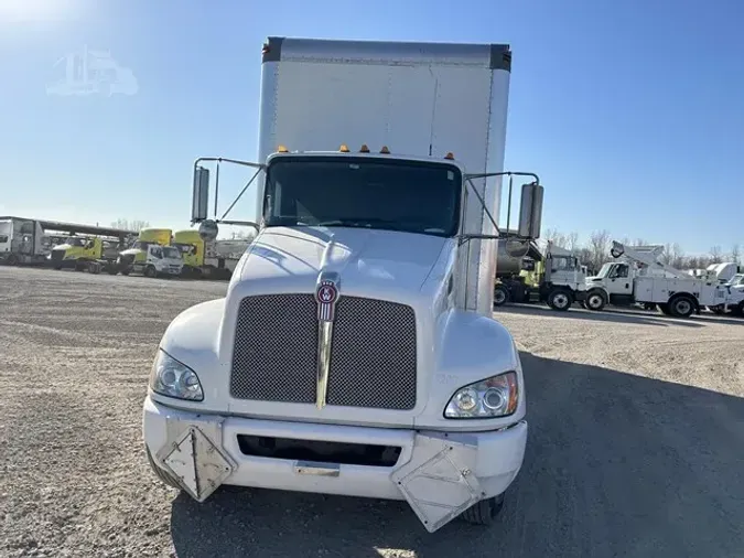 2020 KENWORTH T370