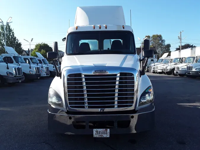 2016 FREIGHTLINER/MERCEDES CASCADIA 125