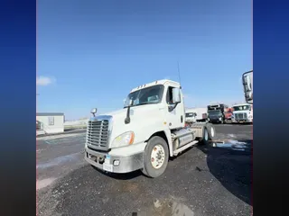 2016 FREIGHTLINER/MERCEDES CASCADIA 125