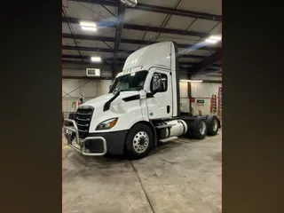 2023 FREIGHTLINER/MERCEDES CASCADIA PX11664ST