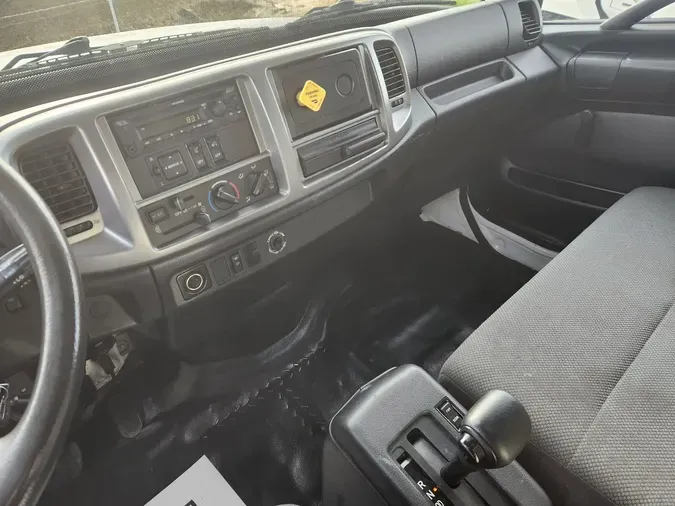 2020 HINO 268A