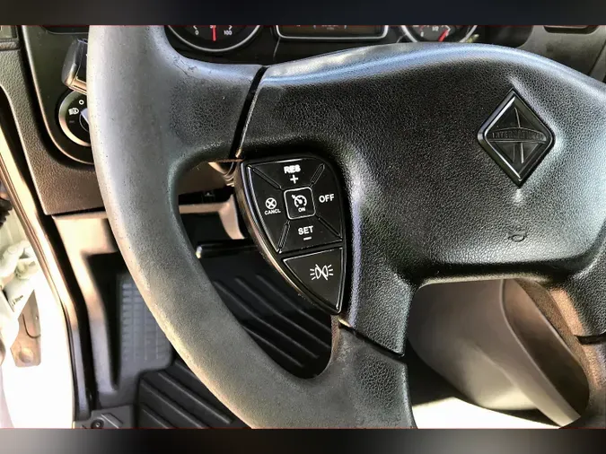 2019 INT LT625 6x4